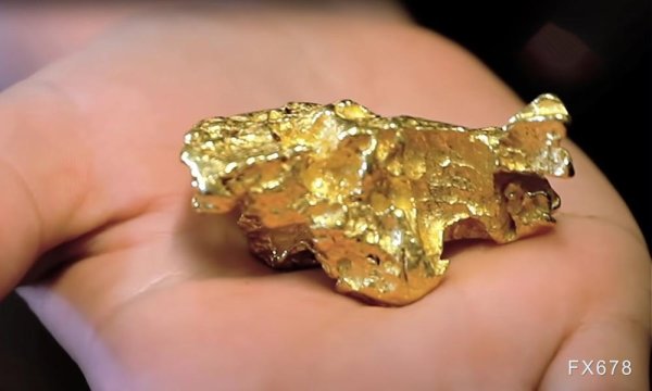 多重利好吸引逢低买盘，金价续涨1.5%再度逼近历史高点